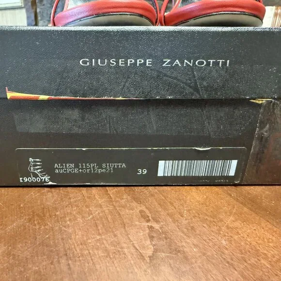 Stunning Giuseppe Zanotti Gladiator Sandals EU 39 NIB - Picture 9 of 9
